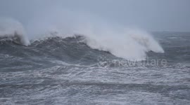 Storm Henry - Spectacular Waves On N. Ireland Coast! - Feb 1st 2016