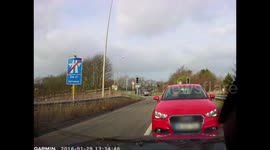 Dashcam captures driver going wrong way down UK motorway slip road