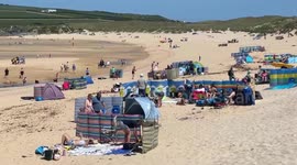 Brits still fill Cornwall beaches after Bank Holiday weekend as sunny weather continues