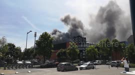 Huge fire erupts at textile warehouse in Paris