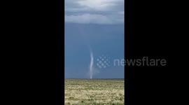 Huge landspout appears in Lamar, Colorado