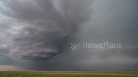 Incredible Supercell Timelapse