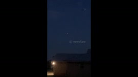 UFO lights go on & off in Eastern New Mexico
