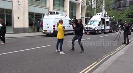 Journalist covers Prince Harry court no-show on day one of Daily Mirror court hearing