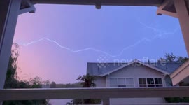 Lightning bolts streak across picturesque Idaho sky amid severe storms
