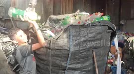 Palestinian Children Work Collecting Plastic - Gaza