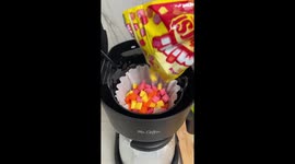 Genius woman uses a standard coffee pot to make a pot of margaritas