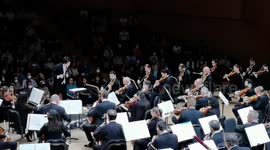 World-renowned orchestra performs classical masterpieces in China's Tianjin