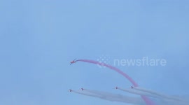 The red arrows wow huge crowds at the paignton airshow by jpcpapp@gmail.com