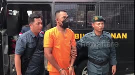 Two residents selling Sumatran tiger skin and organs were arrested by officers