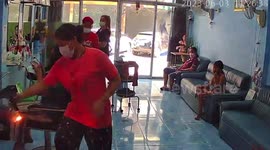 Hairdryer CATCHES FIRE in Thai salon while beautician styles client