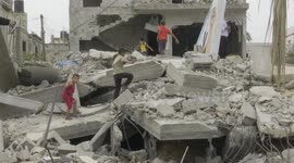 Art exhibition held in Gaza to reflect children's woes in Gaza-Israeli tensions