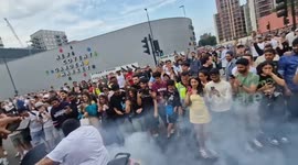 Total chaos as hundreds of supercar fans gather for meet-up lasting hours in London