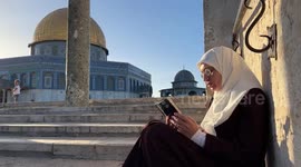 Palestinian activist banned from Al-Aqsa Mosque returns to holy site after a year