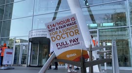 Junior Doctors In England  Start 72 Hour Strike