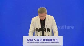 U.S. kidnapped by military-industrial interest groups, bringing crisis to world: Chinese scholar