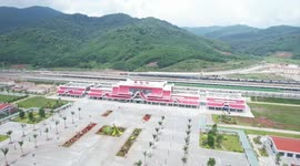 China-Laos Railway records 25,000 cross-border passenger trips