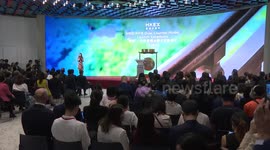 Hong Kong exchange launches HKD-RMB dual counter model