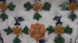 Intricate ice lollies have pattern matching famous Buddhist temple in Thailand