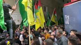 Palestinians carry body of man suspected of Eli attack