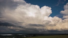 Photographer Captures Spectacular Time Lapse Of Beautiful Irish Thunderstorms During Major Storm Outbreak!