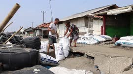 Sea level rise caused by climate change threatens Java, Indonesia