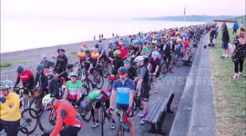 One thousand cyclists chase the sun 205 miles across England, UK