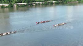 Vlog: Int'l students experience Chinese dragon boat race