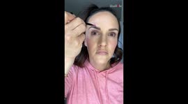 Effortless makeup tutorial to help you get PERFECT clown face for Halloween!