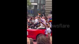 Nancy Pelosi and Adam Schiff join San Francisco annual Pride parade