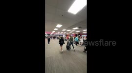 US: Chaos At Airports Nationwide As Thousands Of Flights Canceled Due To Bad Weather 2