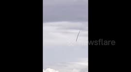 Mysterious object streaks across sky in China
