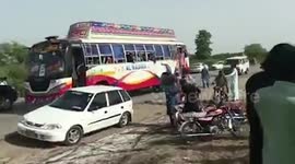 7 killed, 4 injured in car-bus collision in southern Pakistan
