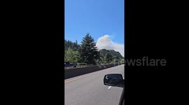 Flames seen on hillside as Tunnel 5 Fire rapidly spreads in Washington state