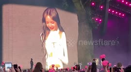 Blackpink Hyde park delay, blood curdling screams, fans getting annoyed, Blackpink talking to crowd