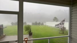 US: Gusty Winds And Hail Hit Conway, SC Amid Severe Thunderstorm Warning
