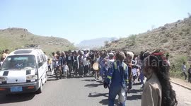 Villagers in war-torn Yemen observe Eid tradition to deepen bonds, unity