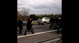 Going to Athens airport on foot