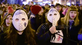 Demonstration against gender violence during Valentine's Day