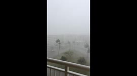 Extraordinary storm winds hit Miami, after tornado warnings