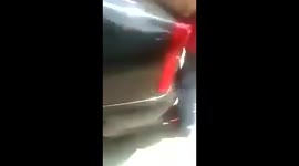Uber driver threatened by taxi drivers in Medellin, Colombia