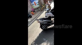 Chinese man detained after brutally assaults sanitation worker
