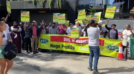 DHL staff supplying Avanti trains protest outside Euston station