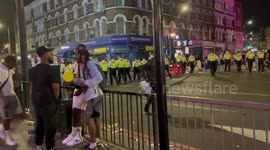 Crowds herded out from Finsbury Park after Wireless Festival