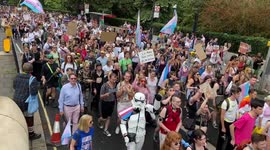 London Trans Pride 2023: Protesters demand 'trans rights now!'