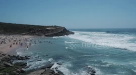 Vídeo at Praia das Maçãs in Colares, Sintra on a beautiful sunny day
