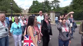 Tourists enjoy Windsor tour as Joe Biden has a meeting with King Charles in the castle