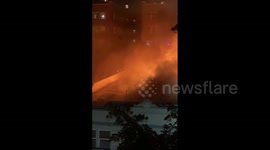 Man rescued from 2-alarm fire at Seattle apartment building