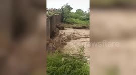 Bridge Collapses Amid Heavy Rainfall in Kiratpur, Uttar Pradesh, India