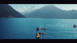 Discovering Tibet with FPV drone: Tibetan rafting coach